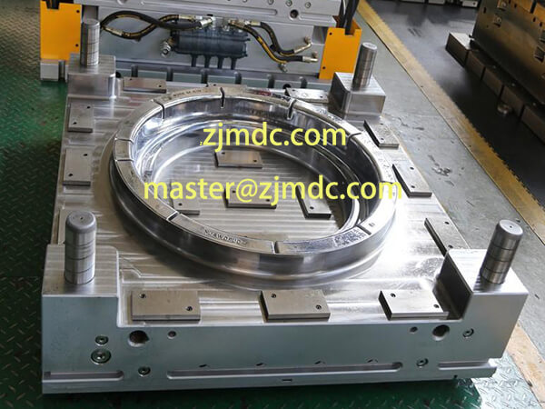 manhole cover mould