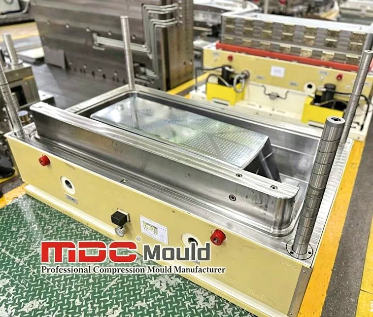 SMC bathtub mold